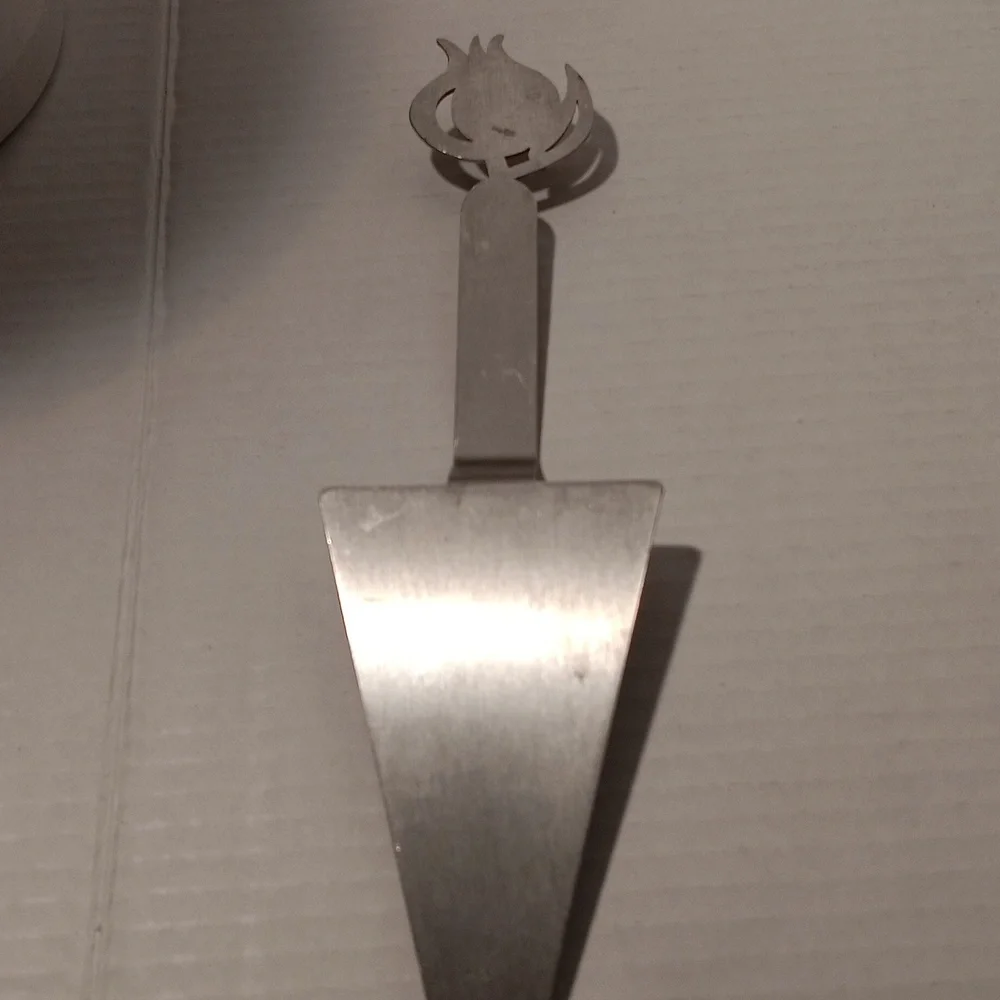 Anat Mayer Israeli artist handmade stainless pie server w/ red Rhinestones